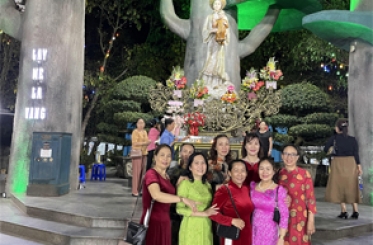 Hành hương La Vang theo giáo xứ có nên kết hợp tĩnh tâm không?